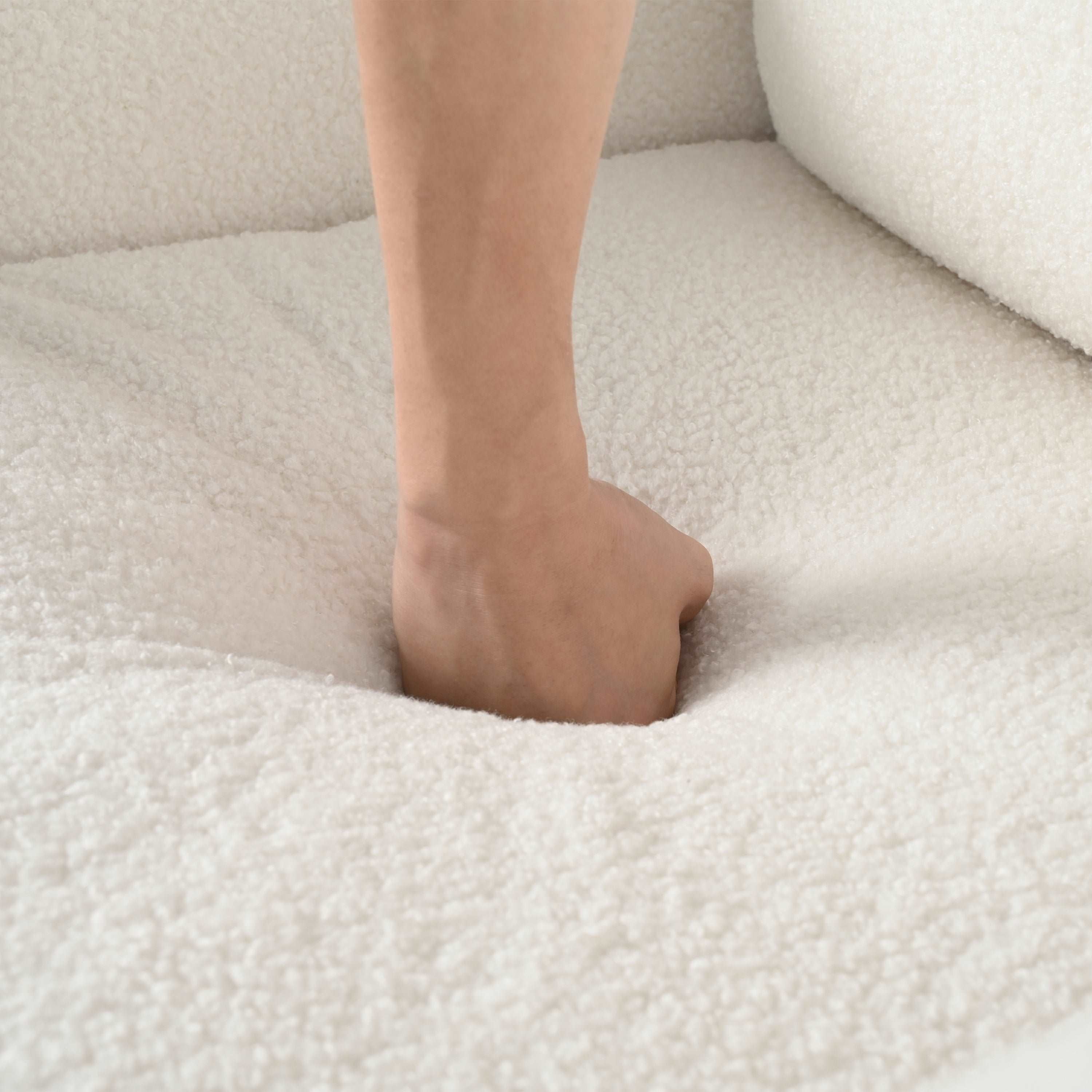Danesa Chair With Arms